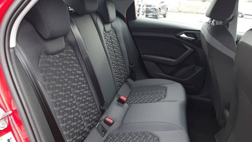 Aperçu du véhicule : 30 TFSI 116 ch S tronic 7 Design