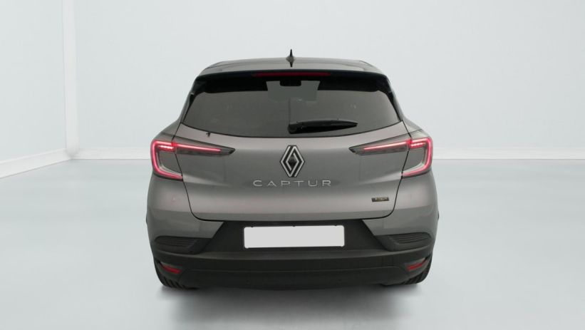 Aperçu du véhicule : E-Tech full hybrid 160 ch Techno