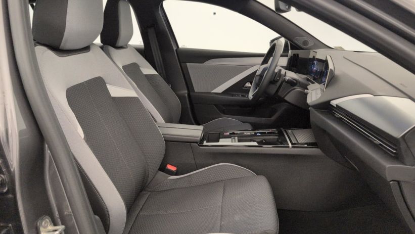 Aperçu du véhicule : 1.2 Turbo Hybride 145 ch e-DCT6 Edition