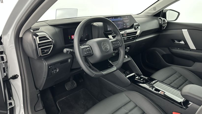 Aperçu du véhicule : 1.2 Hybride 136ch Max e-DCS6