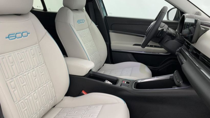 Aperçu du véhicule : T-Gen 3 1.2 Hybrid 110ch eDCT6 La Prima