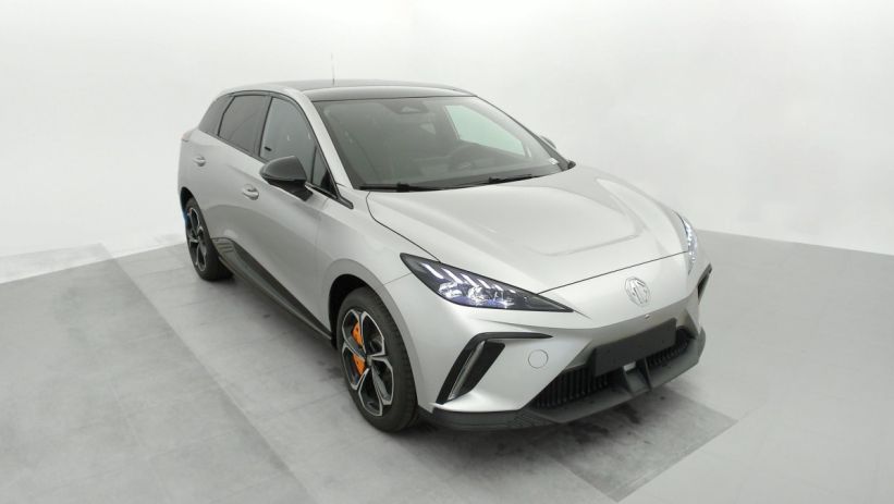 Aperçu du véhicule : Electric 64kWh - 320 kW 4WD XPOWER