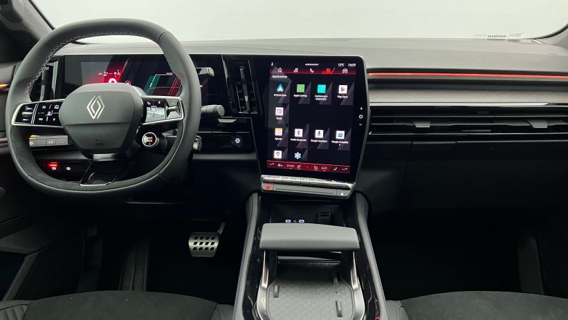 Aperçu du véhicule : E-Tech full hybrid 200 esprit Alpine Gris schiste - Toit Noir Etoilé avec 3150€ d'équipements inclus