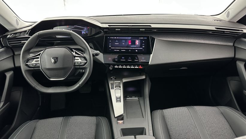 Aperçu du véhicule : 1.2 Hybrid 136ch Allure e-DCS6