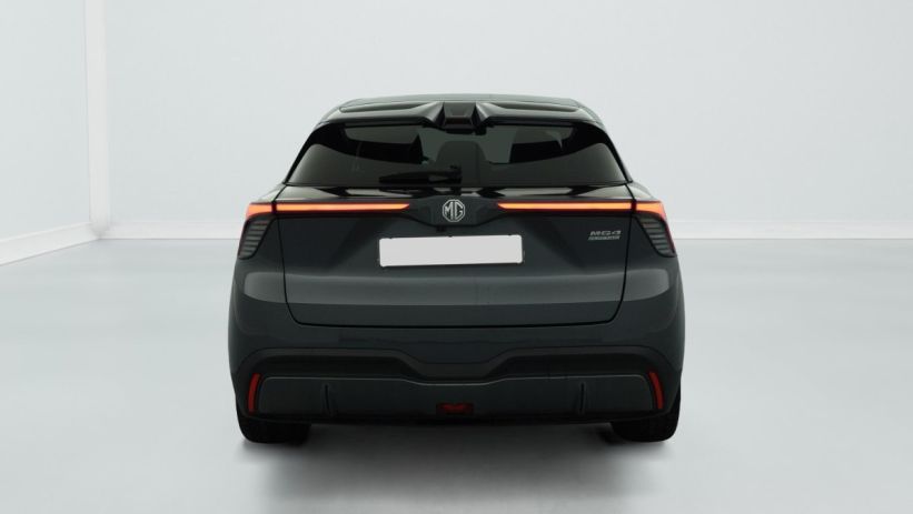 Aperçu du véhicule : ELECTRIC 64KWH - 150 KW 2WD LUXURY