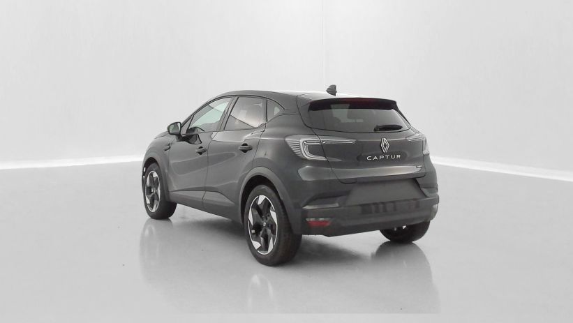 Aperçu du véhicule : II 1.8 E-Tech full hybrid 160ch Techno