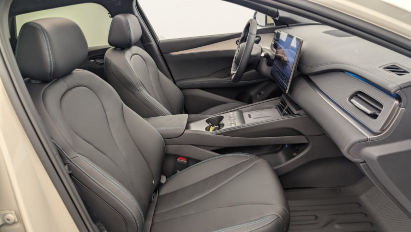 Aperçu du véhicule : 1.5l DM-i 156 kW PHEV Comfort