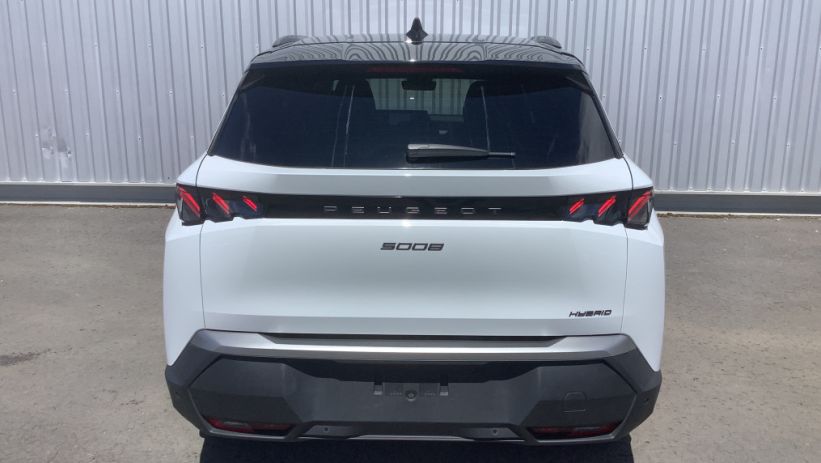 Aperçu du véhicule : 5008 Hybrid 145 ch e-DCS6 GT
