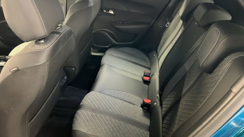 Aperçu du véhicule : 100 S S BVM6 Allure