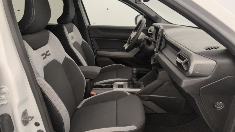 Aperçu du véhicule : Mild Hybrid 140 Journey