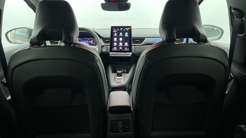 Aperçu du véhicule : E-Tech full hybrid 160 ch esprit Alpine Gris Cassiopée - Toit Noir Etoilé avec 1350€ d'équipements inclus