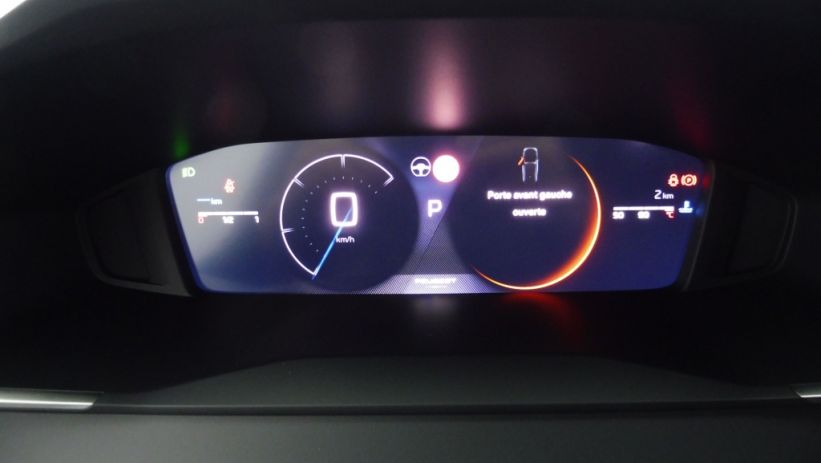Aperçu du véhicule : 1.2 HYBRID 145CH ALLURE E-DCS6