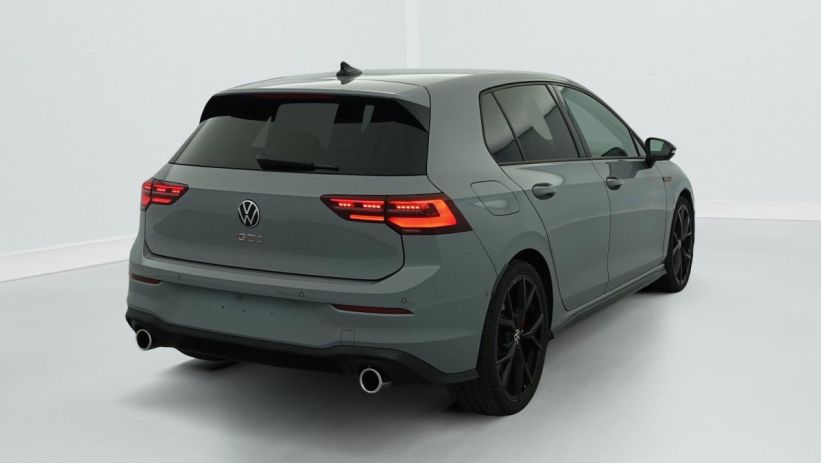 Aperçu du véhicule : 2.0 TSI 245 DSG7 GTI