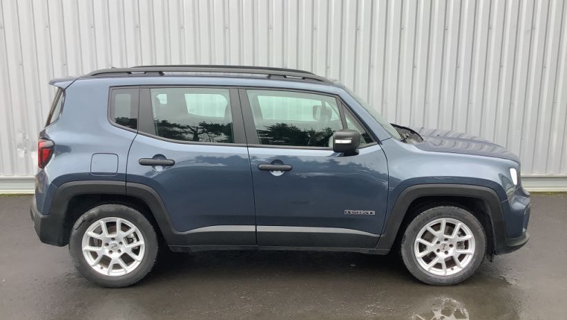 Aperçu du véhicule : RENEGADE 1.5 Turbo T4 130 ch BVR7 e-Hybrid Altitude