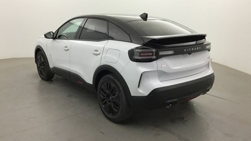 Aperçu du véhicule : C4 Hybride 145 e-DCS6 Collection