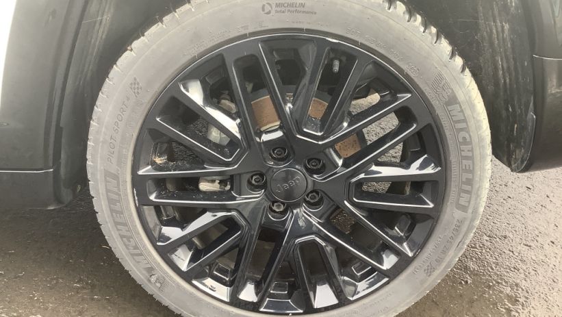 Aperçu du véhicule : COMPASS 1.5 Turbo T4 130 ch e-Hybrid BVR7 S