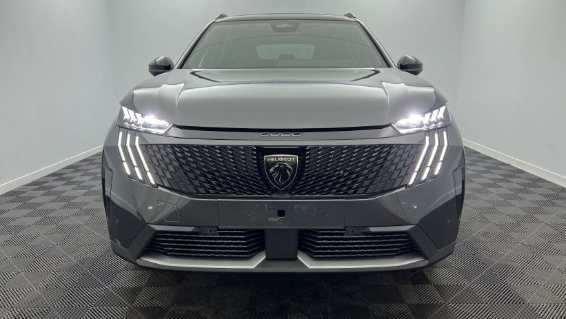 Aperçu du véhicule : Nouveau Hybrid 145 e-DCS6 GT Gris Titane avec 2450€ d'équipements inclus