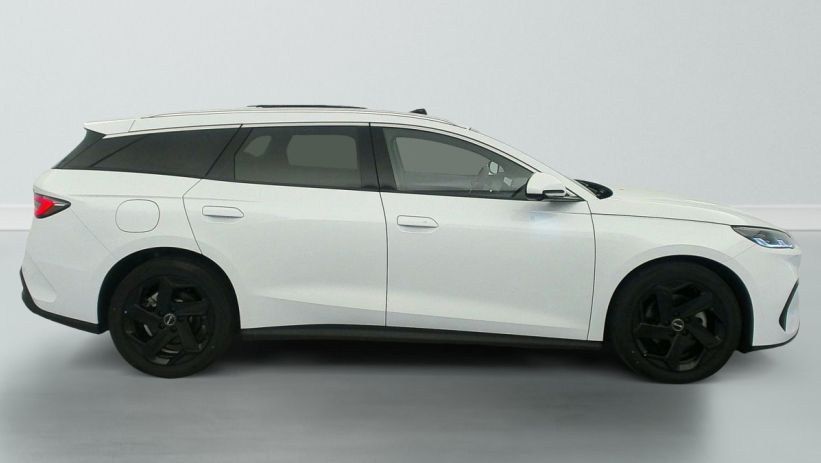 Aperçu du véhicule : 1.5l DM-i 156 kW PHEV Comfort