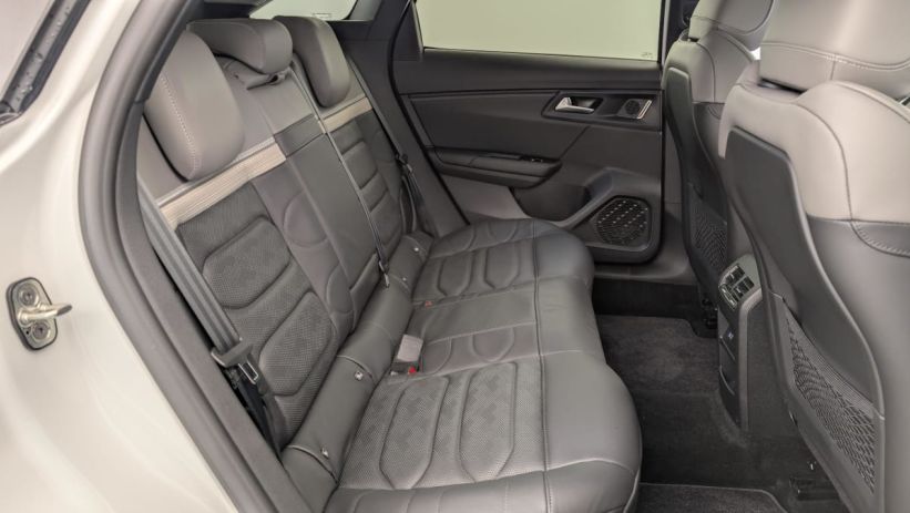 Aperçu du véhicule : PureTech 130 S S EAT8 Shine