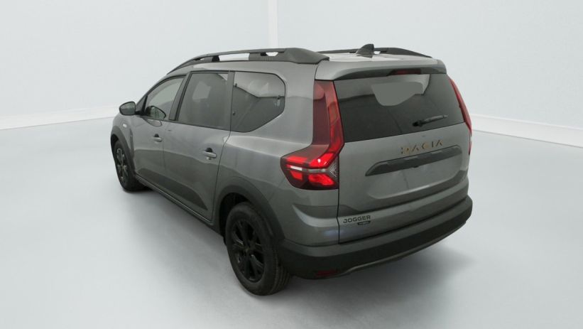 Aperçu du véhicule : Hybrid 140 7 places GSR2 Extreme +