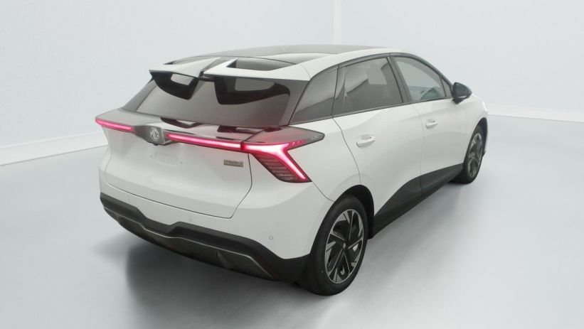 Aperçu du véhicule : ELECTRIC 64KWH - 150 KW 2WD LUXURY