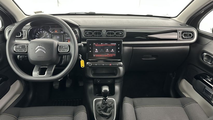 Aperçu du véhicule : III 1.2 PureTech 110ch Shine