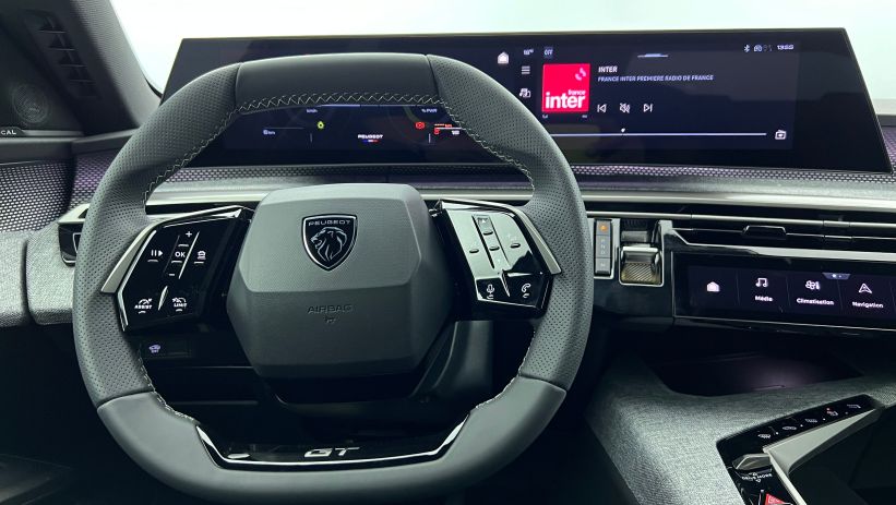Aperçu du véhicule : Nouveau Hybrid 145 e-DCS6 GT Gris Titane avec 5350€ d'équipements inclus