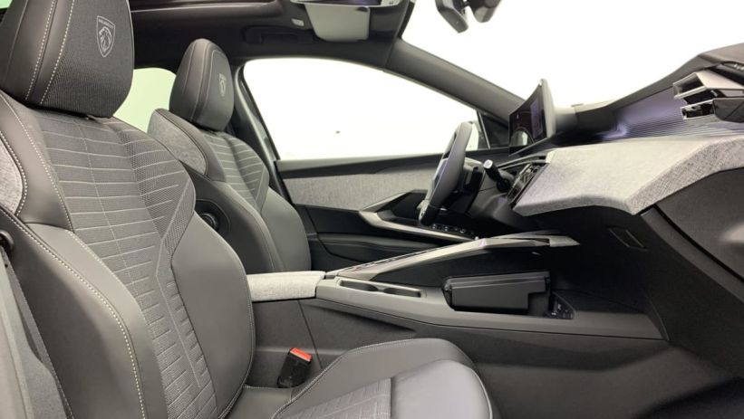 Aperçu du véhicule : Hybrid 145 e-DCS6 GT