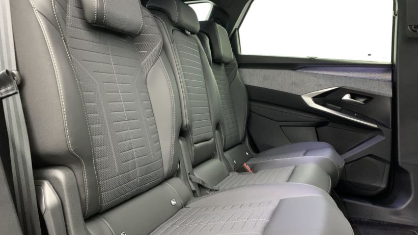 Aperçu du véhicule : Hybrid 145 e-DCS6 GT