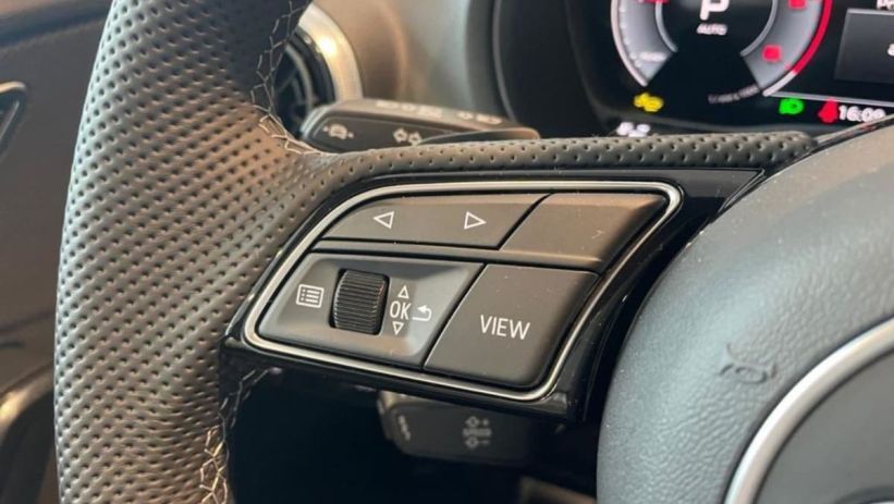 Aperçu du véhicule : 35 TFSI 150 S tronic 7 S Line