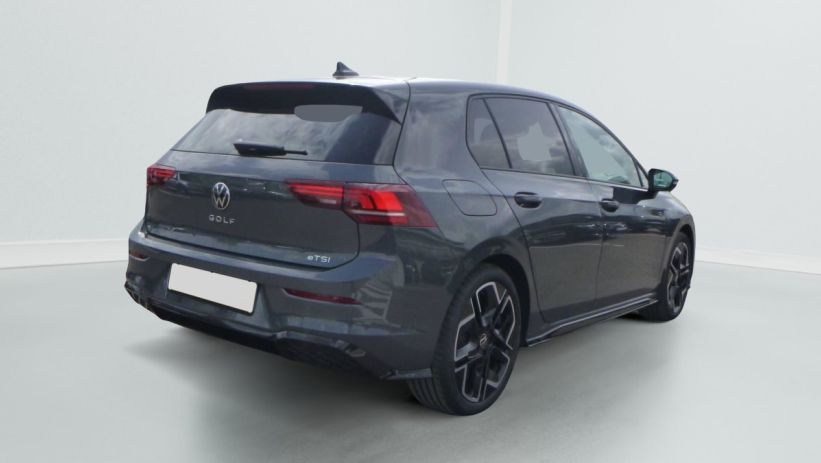 Aperçu du véhicule : Golf 1.5 eTSI EVO2 150 DSG7 R-Line