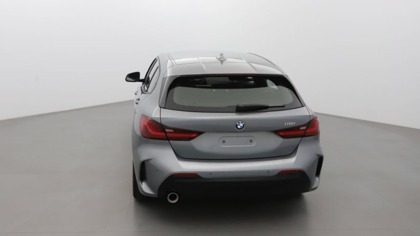 Aperçu du véhicule : 118I STEPTRONIC 136 M-SPORT