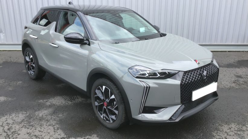 Aperçu du véhicule : DS 3 PureTech 130 EAT8 Performance Line+
