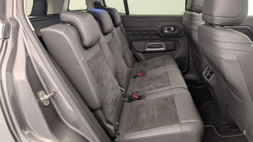 Aperçu du véhicule : Hybride Rechargeable 225 e-EAT8 Shine