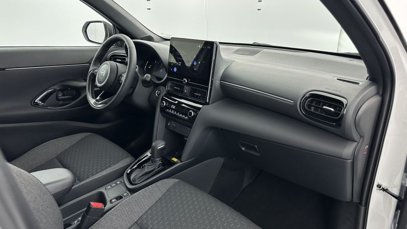Aperçu du véhicule : 1.5 Hybride 130h Design e-CVT