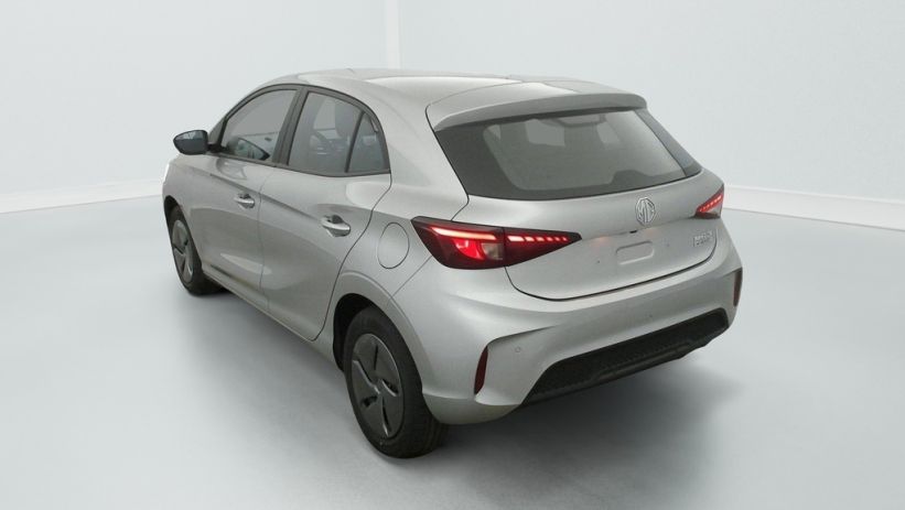Aperçu du véhicule : 1.5 L Hybrid+ 195ch Standard