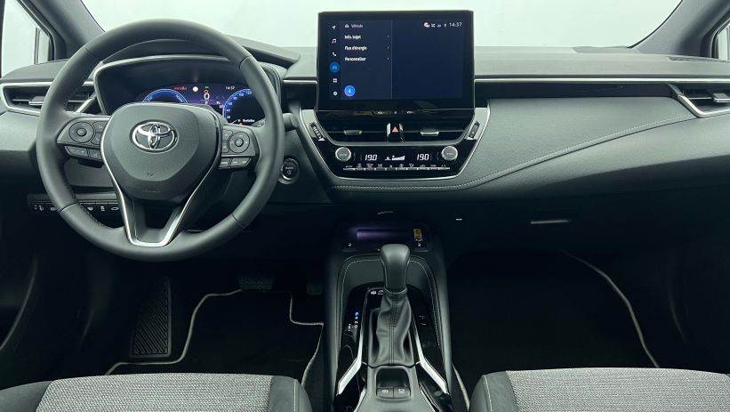 Aperçu du véhicule : Hybride 178ch Design Blanc Lunaire nacré avec 2590€ d'équipements inclus