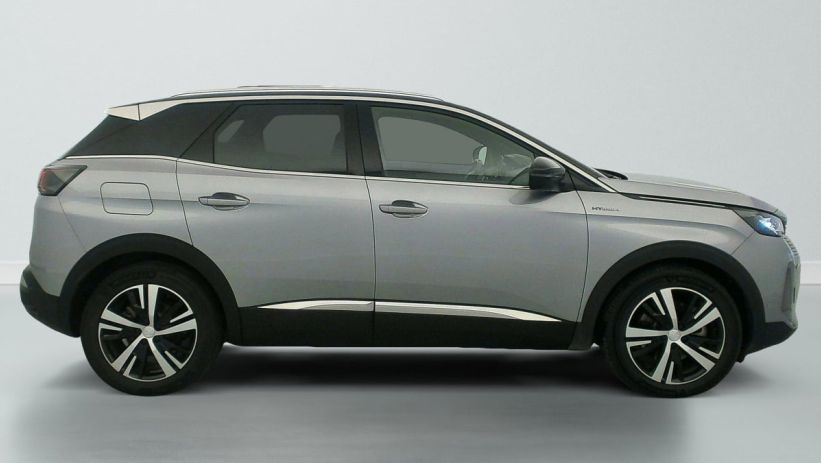 Aperçu du véhicule : Hybrid4 300 e-EAT8 GT