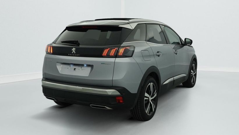 Aperçu du véhicule : Hybrid4 300 e-EAT8 GT