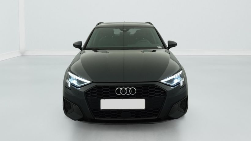 Aperçu du véhicule : 35 TFSI Mild Hybrid 150 S tronic 7 Design Luxe