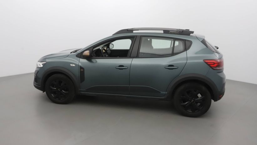 Aperçu du véhicule : 1.0 TCE 110CH STEPWAY EXTREME +