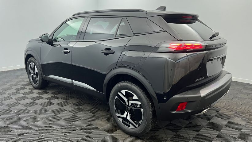 Aperçu du véhicule : Hybrid 145 e-DCS6 GT Noir Perla Nera avec 3420€ d'équipements inclus