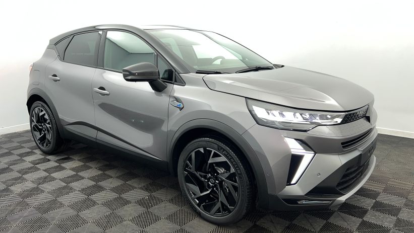Aperçu du véhicule : E-Tech full hybrid 160 ch esprit Alpine Gris Cassiopée - Toit Noir Etoilé avec 1350€ d'équipements inclus