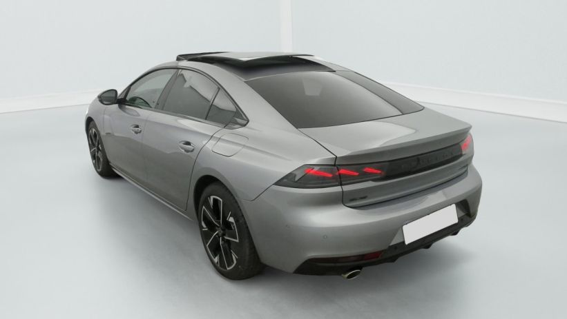 Aperçu du véhicule : Hybrid 225 e-EAT8 Allure