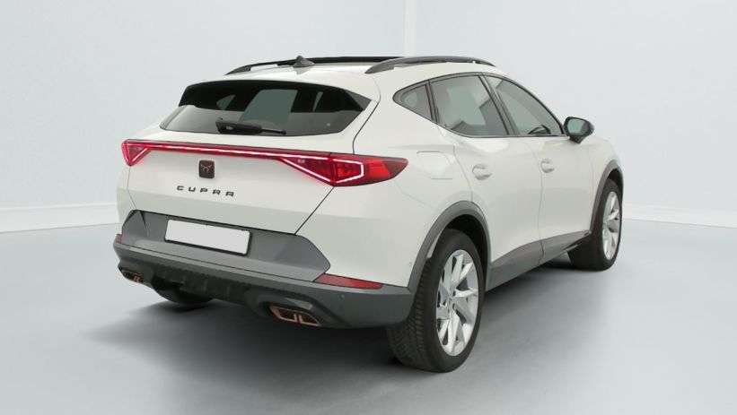 Aperçu du véhicule : 1.4 e-HYBRID 204 ch DSG6 V