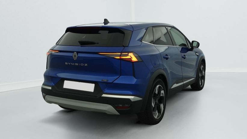 Aperçu du véhicule : E-Tech full hybrid 145 Iconic