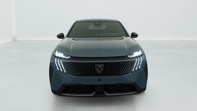 Aperçu du véhicule : HYBRID 136 E-DCS6 ALLURE