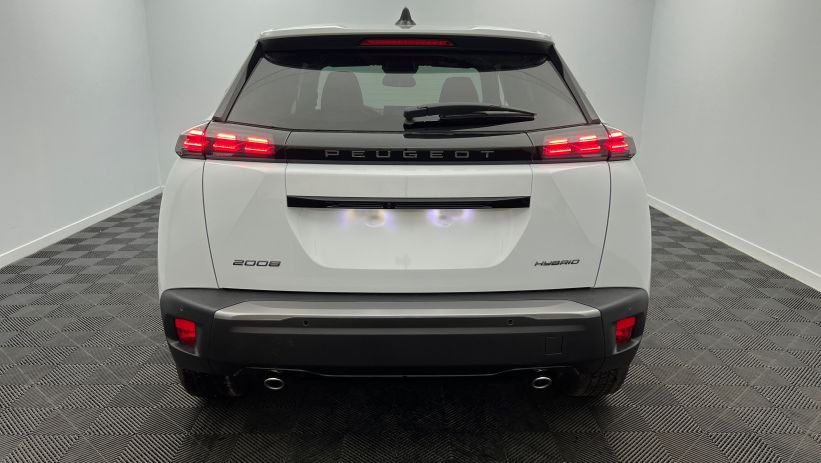 Aperçu du véhicule : Hybrid 145 e-DCS6 Allure Blanc Okénite avec 2150€ d'équipements inclus