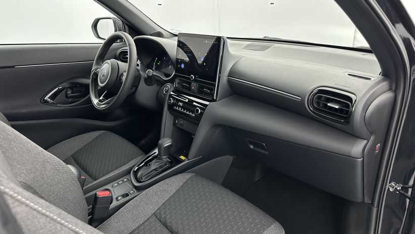 Aperçu du véhicule : 1.5 Hybride 130h Design e-CVT