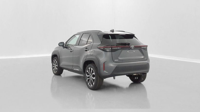 Aperçu du véhicule : 1.5 Hybride 130h Design e-CVT